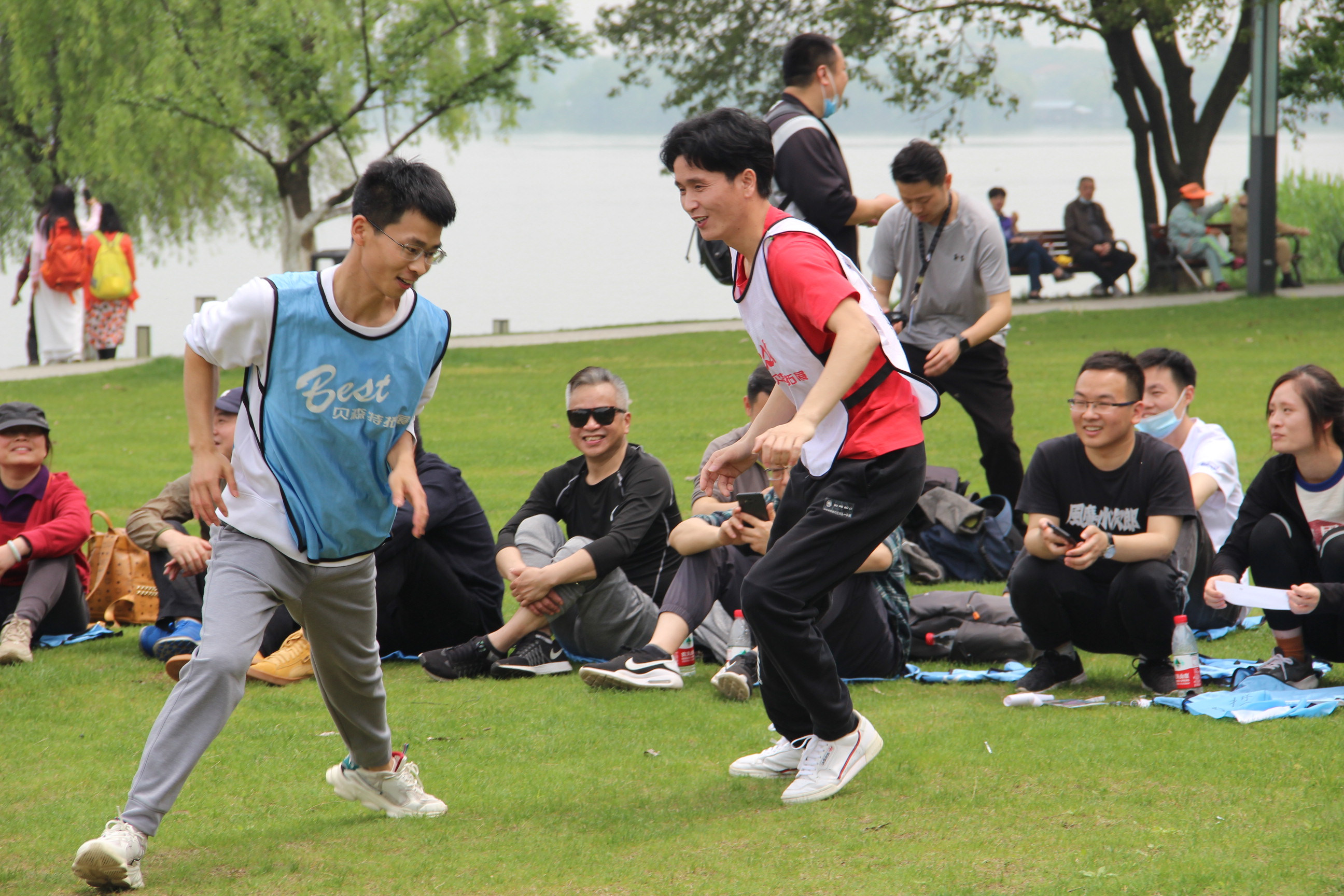 ׯ�к���Ϸ(�й�)�ɷ����޹�˾-����