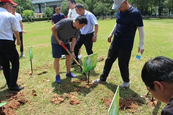 ׯ�к���Ϸ(�й�)�ɷ����޹�˾-����